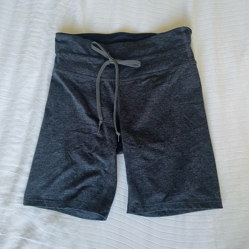 Rabbit EZ Short Tight in grey